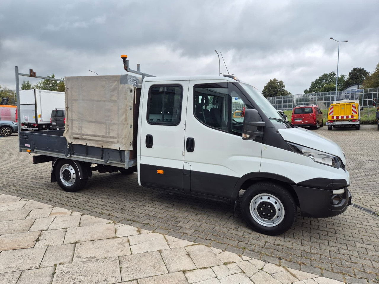 Iveco Daily 35 35S15 / Doka / 1 Owner / LOW KM / 7 Seats - Açık kasa kamyonet: fotoğraf 5 Iveco Daily 35 35S15 / Doka / 1 Owner / LOW KM / 7 Seats - Açık kasa kamyonet: fotoğraf 5