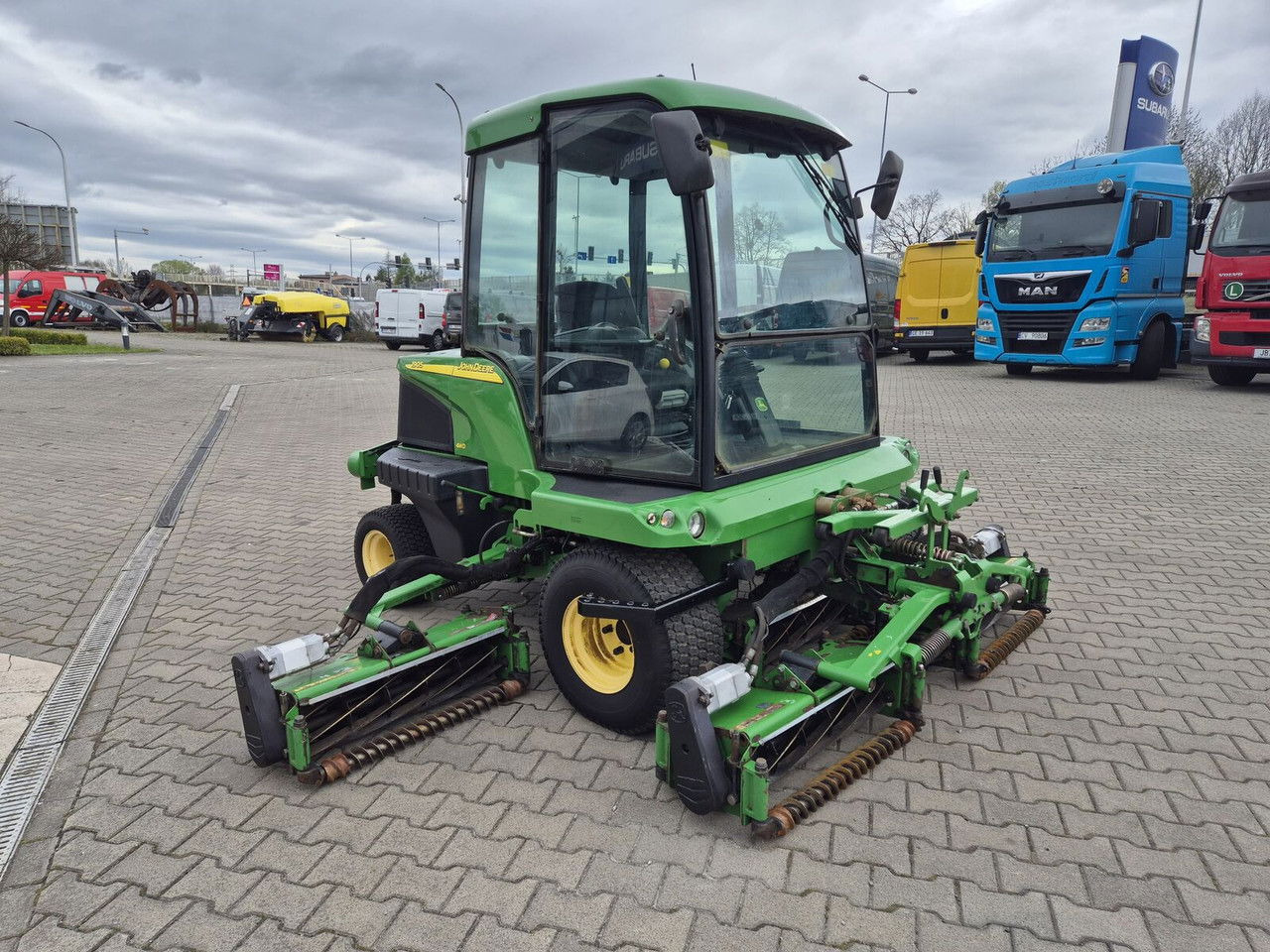 JOHN DEERE 1905 4WD / 2010 / Serviced / Cabin - Çim biçme makinesi: fotoğraf 4 JOHN DEERE 1905 4WD / 2010 / Serviced / Cabin - Çim biçme makinesi: fotoğraf 4