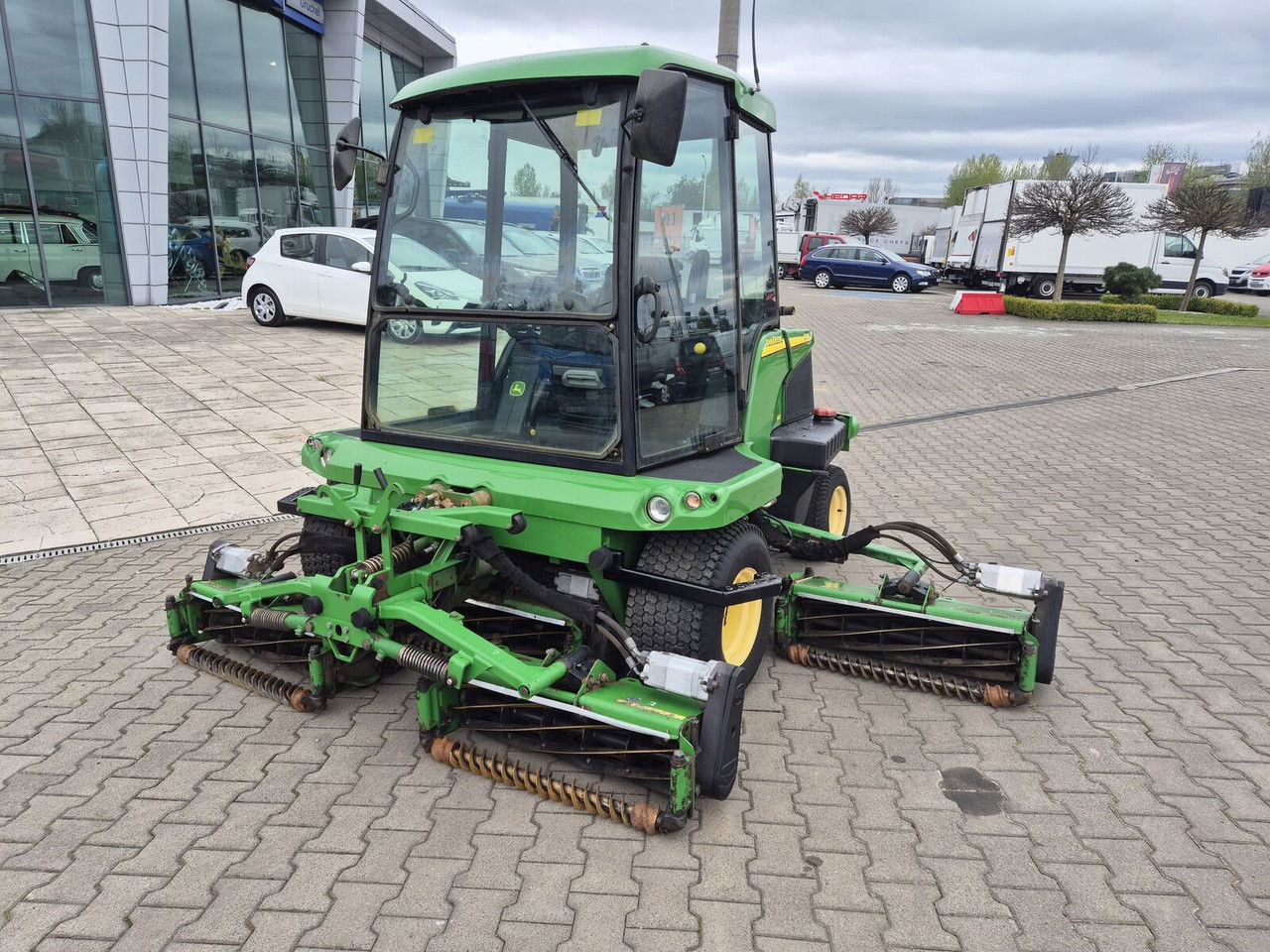 JOHN DEERE 1905 4WD / 2010 / Serviced / Cabin - Çim biçme makinesi: fotoğraf 2 JOHN DEERE 1905 4WD / 2010 / Serviced / Cabin - Çim biçme makinesi: fotoğraf 2