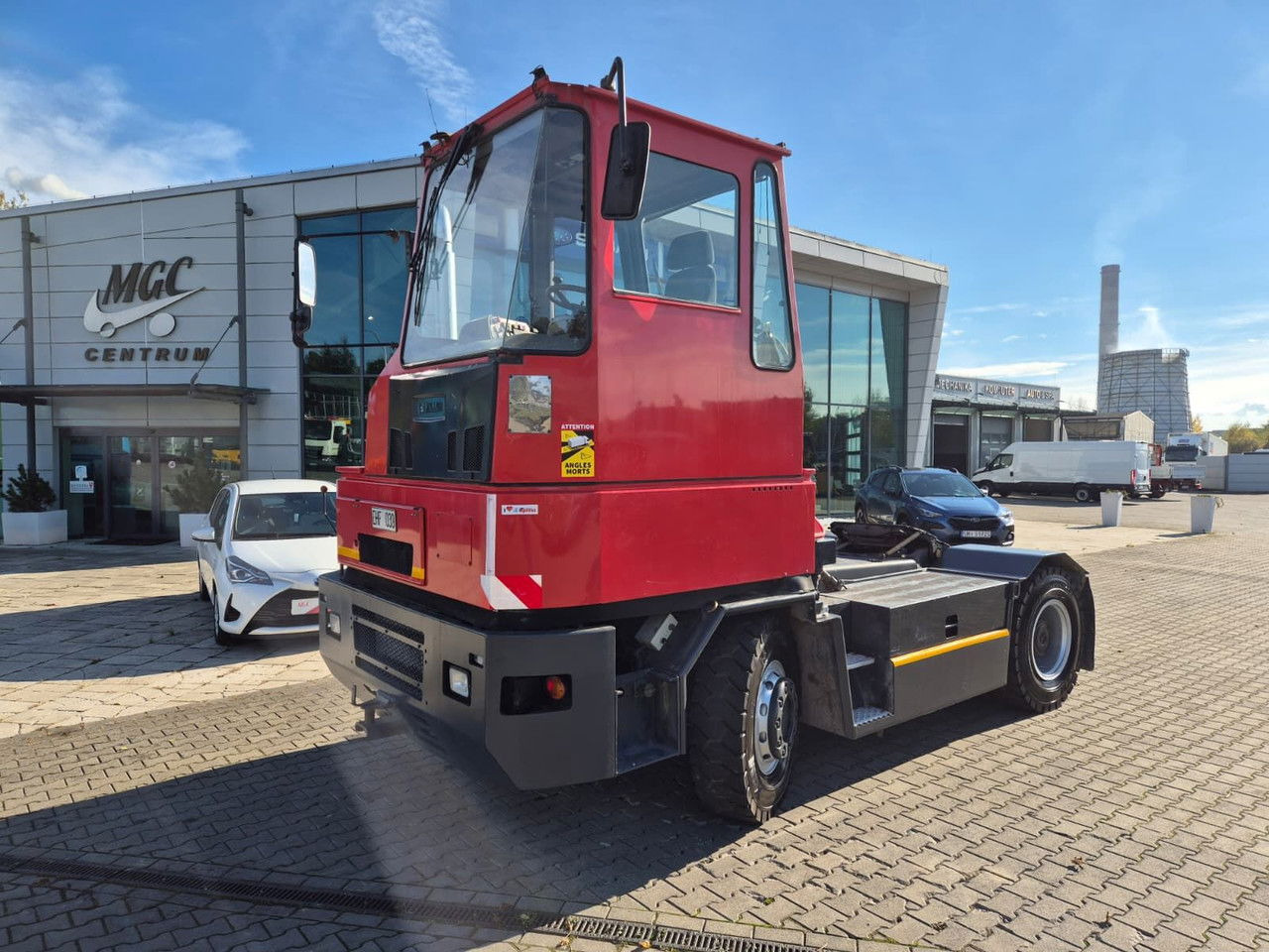 Kalmar TR618i / 1 Owner / LOW KM / Works Great / NEW Tire S - Terminal çekiciler: fotoğraf 1 Kalmar TR618i / 1 Owner / LOW KM / Works Great / NEW Tire S - Terminal çekiciler: fotoğraf 1