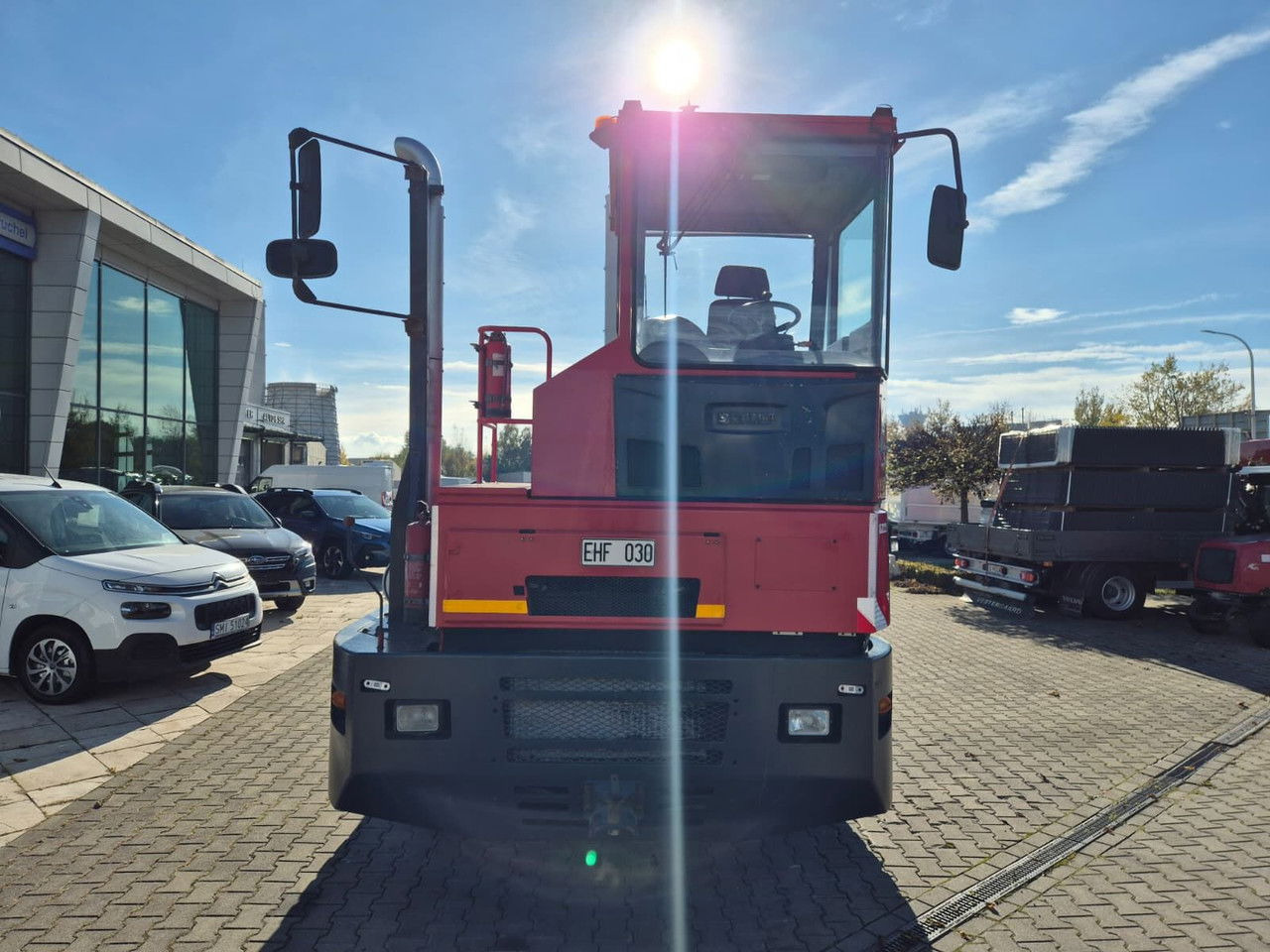 Kalmar TR618i / 1 Owner / LOW KM / Works Great / NEW Tire S - Terminal çekiciler: fotoğraf 4 Kalmar TR618i / 1 Owner / LOW KM / Works Great / NEW Tire S - Terminal çekiciler: fotoğraf 4