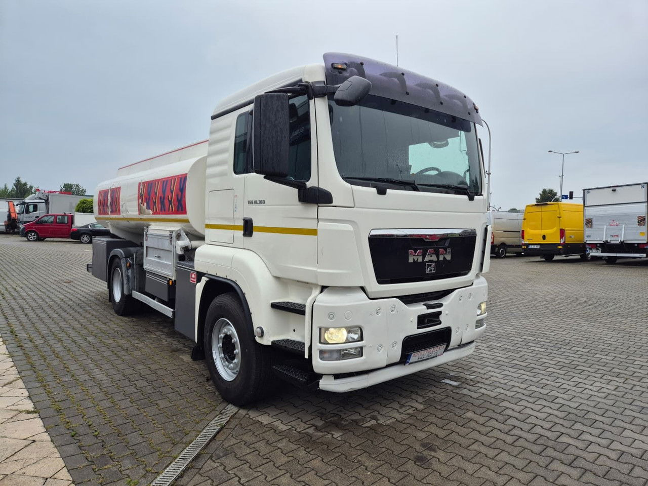 MAN TGS 18.360 OIL Transport / Good Condition - Tanker kamyon: fotoğraf 5 MAN TGS 18.360 OIL Transport / Good Condition - Tanker kamyon: fotoğraf 5