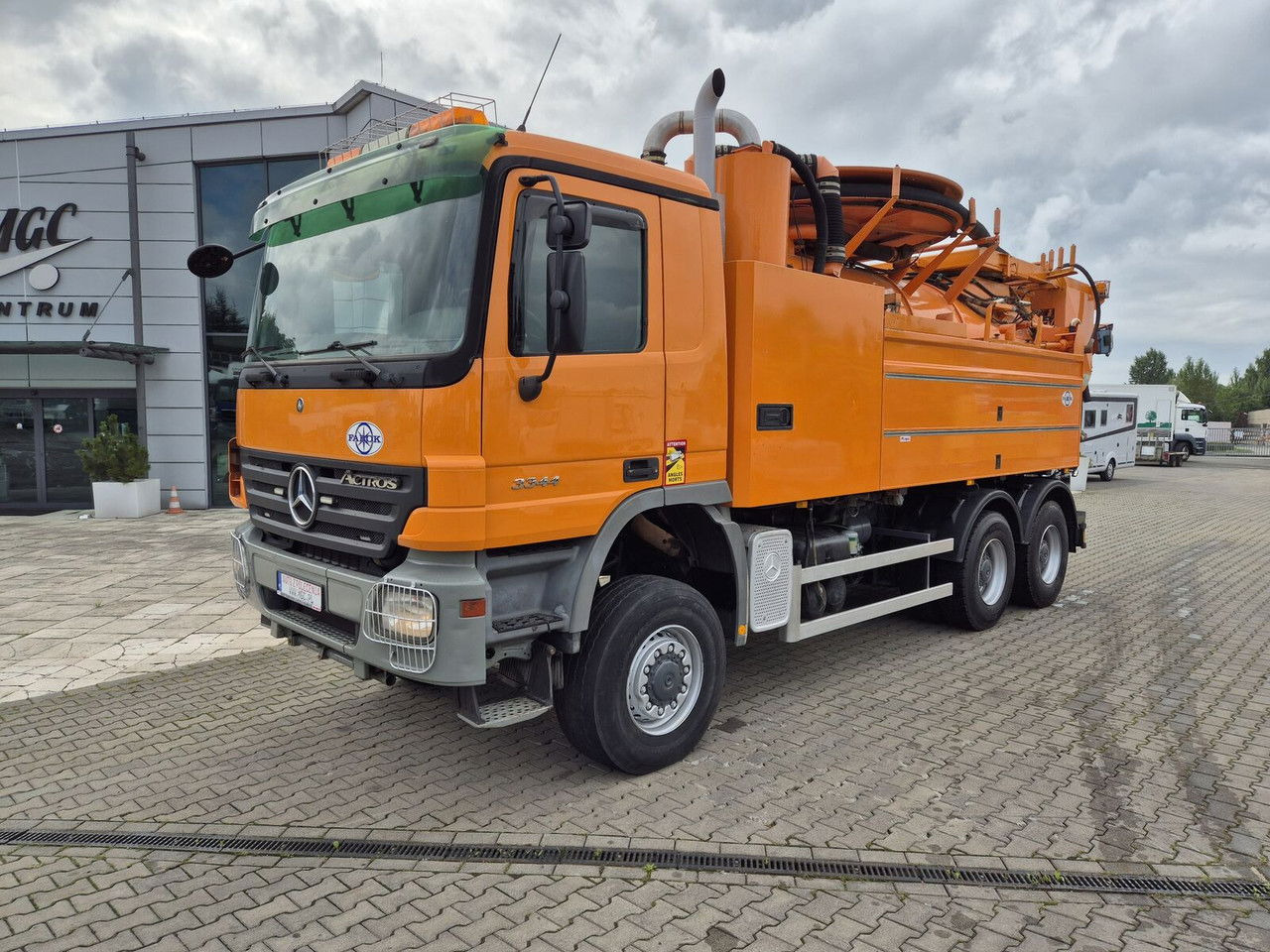 Mercedes-Benz Actros 3344 /6X6 / Wiedemann / Works Great / NO Rust / capt8m3+ - Vidanjör: fotoğraf 1 Mercedes-Benz Actros 3344 /6X6 / Wiedemann / Works Great / NO Rust / capt8m3+ - Vidanjör: fotoğraf 1