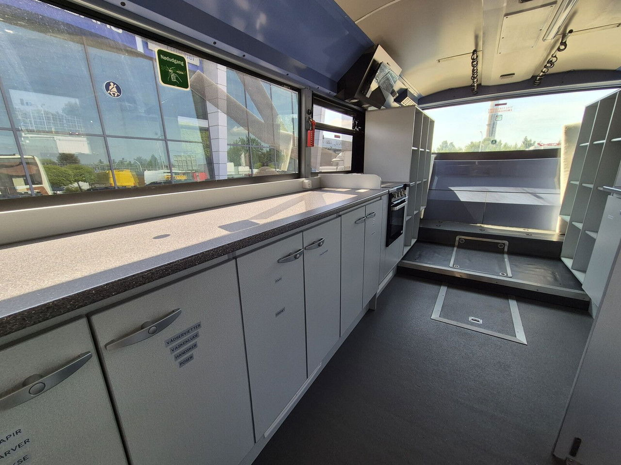 Otobüs Irisbus Iveco 330 KM / Like Camper / Solar Panels: fotoğraf 14