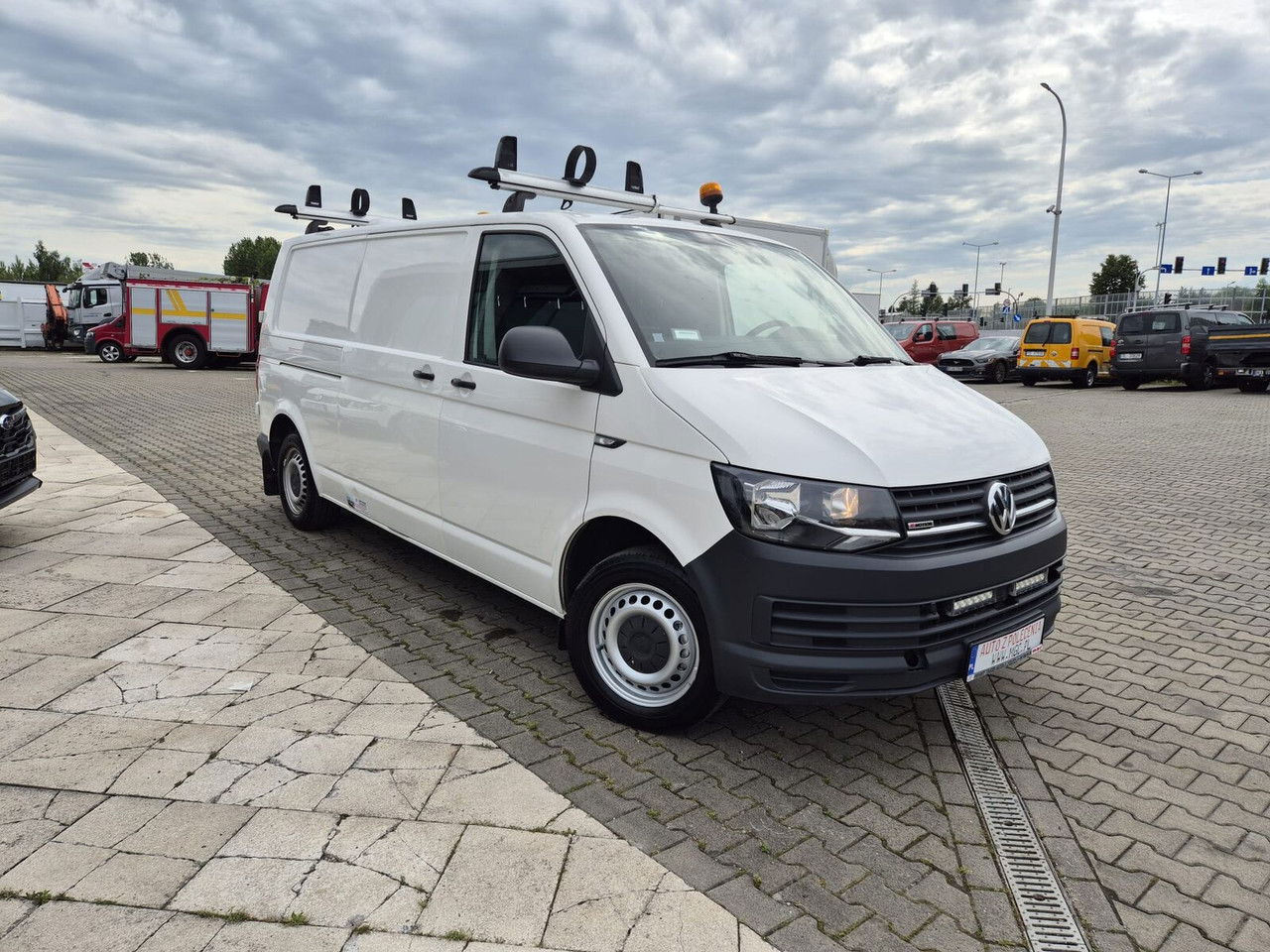 Volkswagen Transporter T6 4Motion / 1 Owner / Webasto / 4X4 / Works Great - Küçük panelvan: fotoğraf 5 Volkswagen Transporter T6 4Motion / 1 Owner / Webasto / 4X4 / Works Great - Küçük panelvan: fotoğraf 5