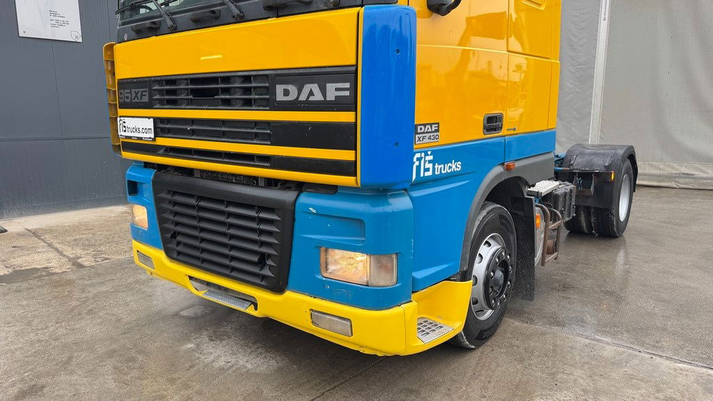 DAF XF 95.430 4x2 tractor unit - euro 3 - Çekici: fotoğraf 2 DAF XF 95.430 4x2 tractor unit - euro 3 - Çekici: fotoğraf 2