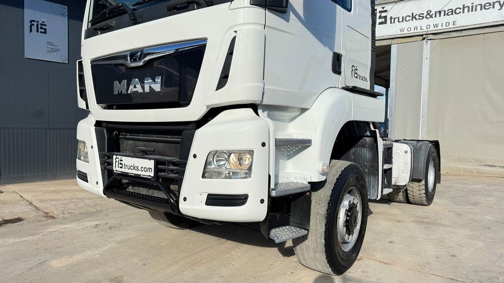 MAN TGS 18.460 4X4 tractor unit - cardan - motor brake - Çekici: fotoğraf 2 MAN TGS 18.460 4X4 tractor unit - cardan - motor brake - Çekici: fotoğraf 2