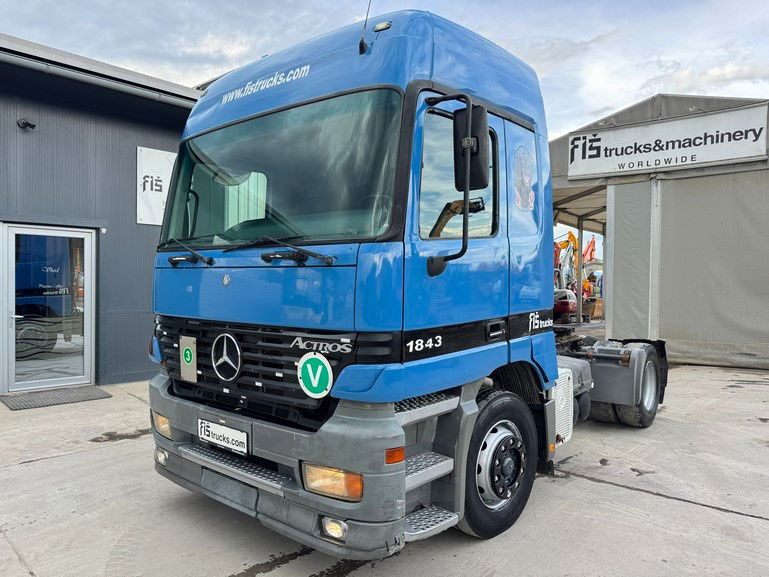 Mercedes-Benz Actros 1843 LS 4x2 tractor unit - air condition - Çekici: fotoğraf 1 Mercedes-Benz Actros 1843 LS 4x2 tractor unit - air condition - Çekici: fotoğraf 1