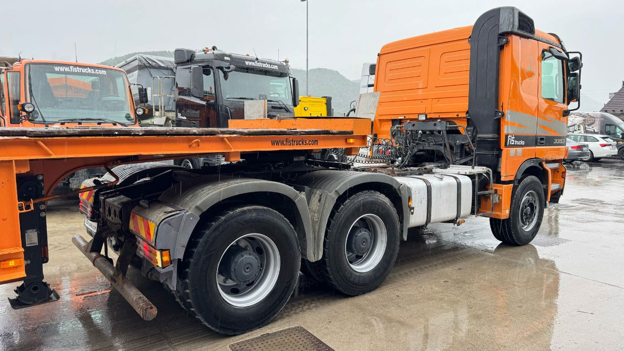 Mercedes-Benz Actros 3353 S 6x4 tractor unit - spring - Çekici: fotoğraf 5 Mercedes-Benz Actros 3353 S 6x4 tractor unit - spring - Çekici: fotoğraf 5