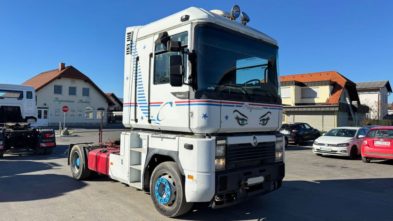 Renault Magnum 390 4X2 tractor unit - Çekici: fotoğraf 3 Renault Magnum 390 4X2 tractor unit - Çekici: fotoğraf 3