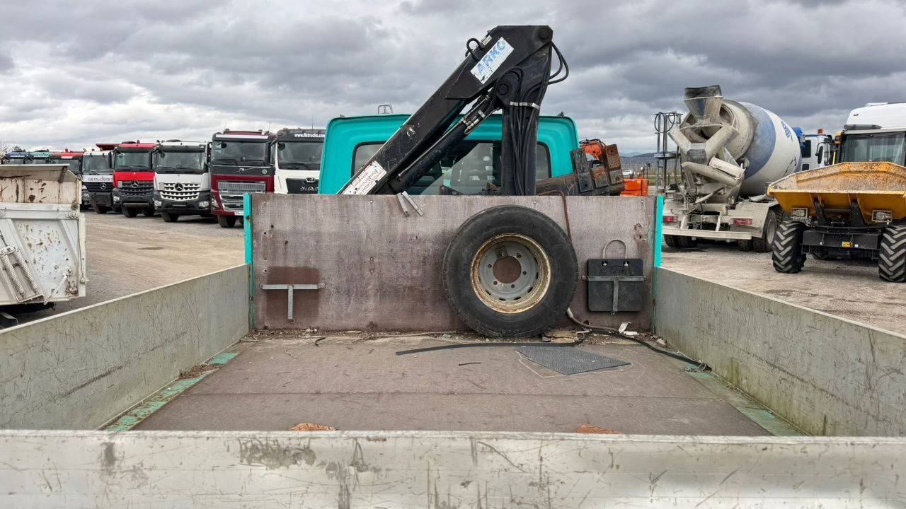 Iveco Daily 65 C15 stake body - Hiab 045-3 - 7.5M - Açık kasa kamyonet, Çift kabin kamyonet: fotoğraf 4 Iveco Daily 65 C15 stake body - Hiab 045-3 - 7.5M - Açık kasa kamyonet, Çift kabin kamyonet: fotoğraf 4