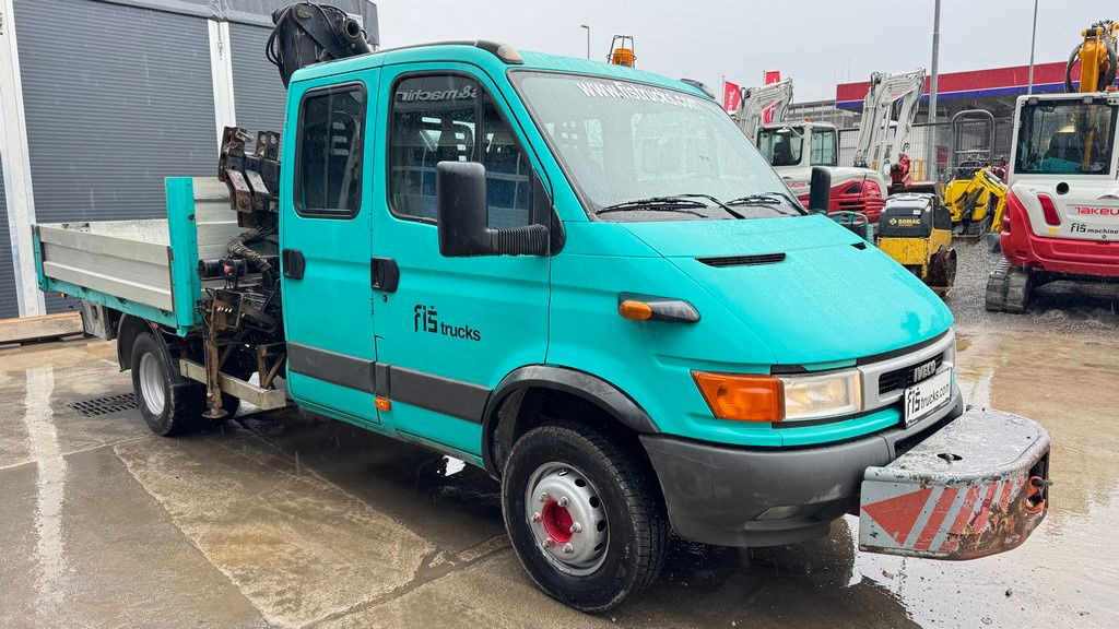 Iveco Daily 65 C15 stake body - Hiab 045-3 - 7.5M - Açık kasa kamyonet: fotoğraf 3 Iveco Daily 65 C15 stake body - Hiab 045-3 - 7.5M - Açık kasa kamyonet: fotoğraf 3