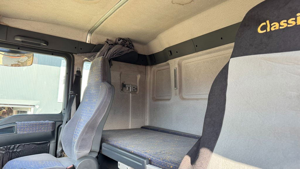 Şasi kamyon MAN TGA 26.460 6X2 chassis - lifitng axle: fotoğraf 27