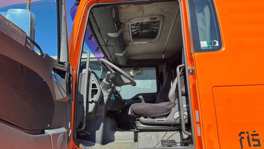 Şasi kamyon MAN TGA 26.460 6X2 chassis - lifitng axle: fotoğraf 21