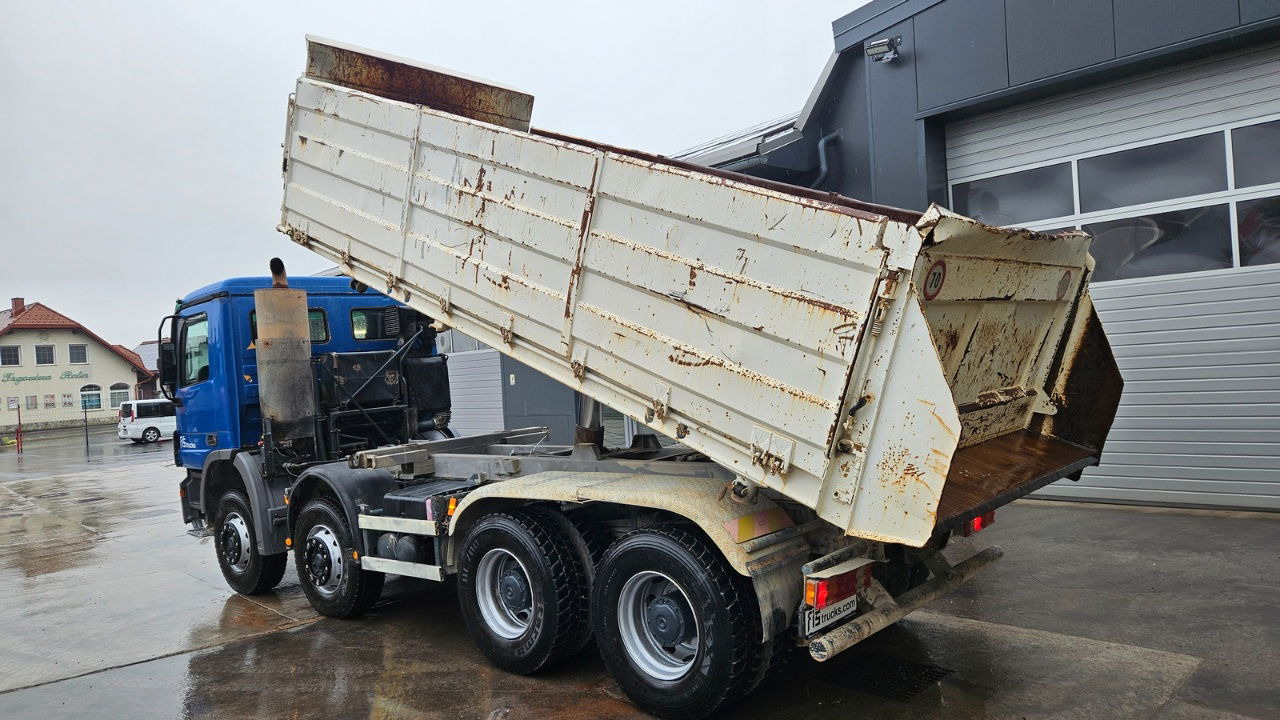 Damperli kamyon Mercedes-Benz Actros 3241 8x4 3 sided tipper - full spring: fotoğraf 9