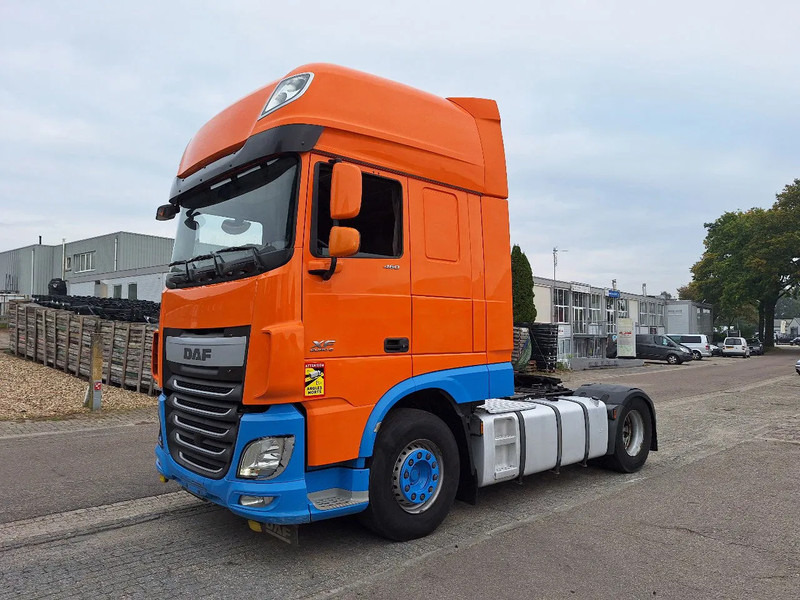 DAF XF 460 XF 460 MET ZF RETARDER - Çekici: fotoğraf 1 DAF XF 460 XF 460 MET ZF RETARDER - Çekici: fotoğraf 1