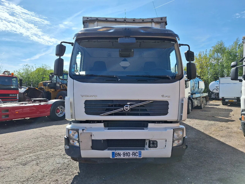 Volvo FE 300 FE 300 - Kapalı kasa kamyon: fotoğraf 2 Volvo FE 300 FE 300 - Kapalı kasa kamyon: fotoğraf 2