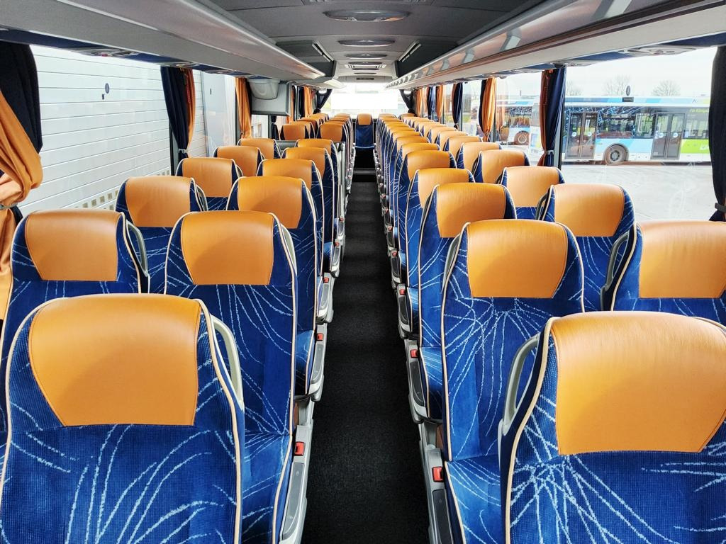 Mercedes Benz Tourismo 17 RHD - L 62 Sitze / ORIGINAL KM !! - Turistik otobüs: fotoğraf 5 Mercedes Benz Tourismo 17 RHD - L 62 Sitze / ORIGINAL KM !! - Turistik otobüs: fotoğraf 5