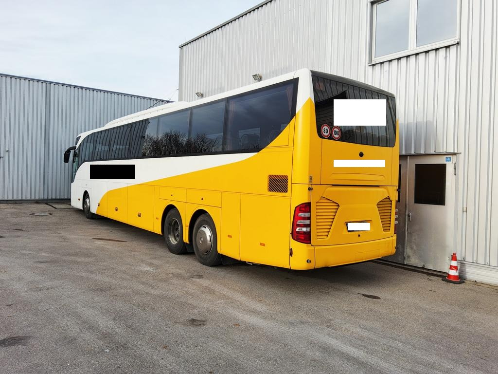 Mercedes Benz Tourismo 17 RHD - L 62 Sitze / ORIGINAL KM !! - Turistik otobüs: fotoğraf 3 Mercedes Benz Tourismo 17 RHD - L 62 Sitze / ORIGINAL KM !! - Turistik otobüs: fotoğraf 3