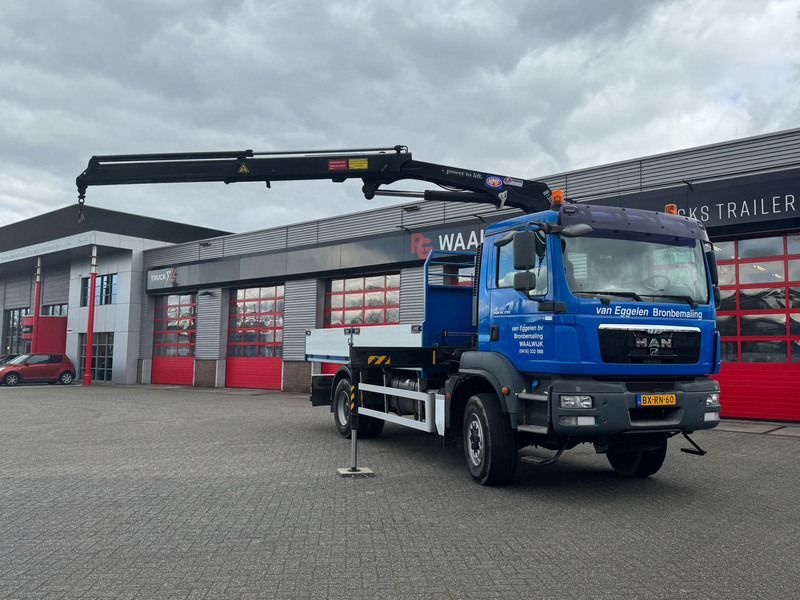 MAN TGM 18-290 4x4 Kraan met Open laadbak HMF Kraan 13 T - Vinçli kamyon: fotoğraf 5 MAN TGM 18-290 4x4 Kraan met Open laadbak HMF Kraan 13 T - Vinçli kamyon: fotoğraf 5