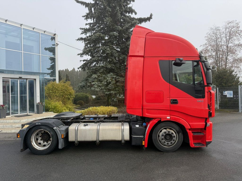 Iveco Stralis 460 EURO 5 MEGA/lowdeck - Çekici: fotoğraf 3 Iveco Stralis 460 EURO 5 MEGA/lowdeck - Çekici: fotoğraf 3