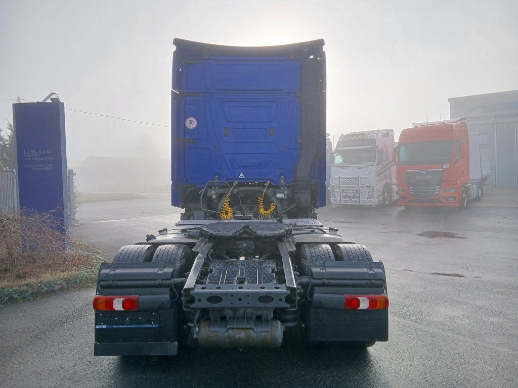 Mercedes-Benz 1845 Actros EURO 6 - Çekici: fotoğraf 5 Mercedes-Benz 1845 Actros EURO 6 - Çekici: fotoğraf 5