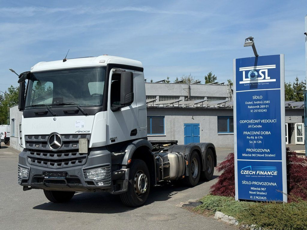 Mercedes-Benz 2648 Arocs 6x4 EURO 6 HYDRAULIK - Çekici: fotoğraf 1 Mercedes-Benz 2648 Arocs 6x4 EURO 6 HYDRAULIK - Çekici: fotoğraf 1