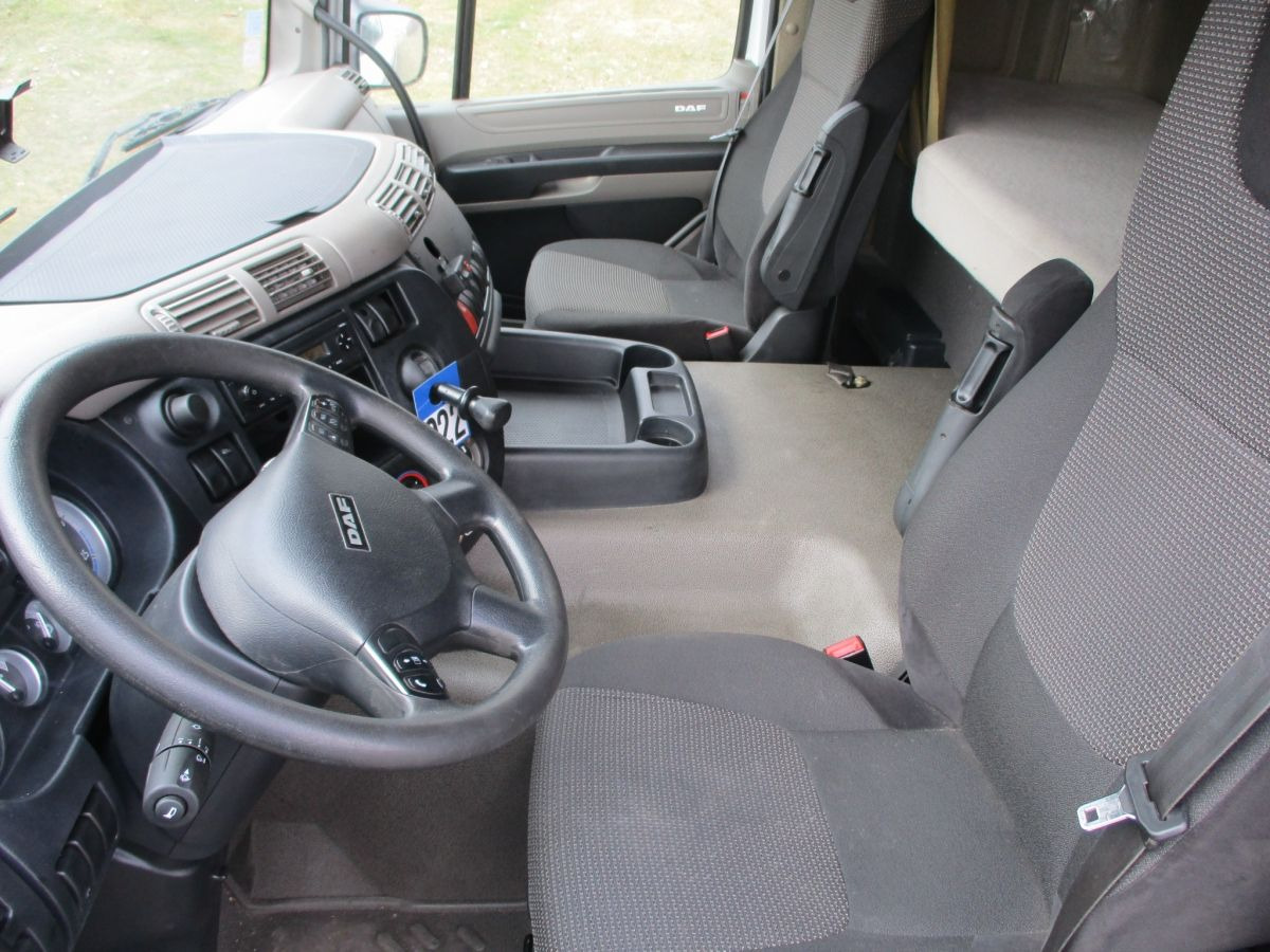 DAF CF 75.310 - Kapalı kasa kamyon: fotoğraf 5 DAF CF 75.310 - Kapalı kasa kamyon: fotoğraf 5