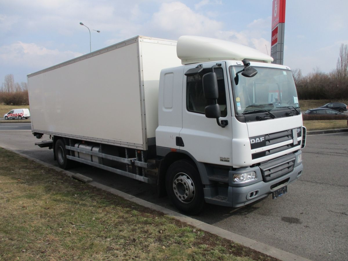 DAF CF 75.310 - Kapalı kasa kamyon: fotoğraf 2 DAF CF 75.310 - Kapalı kasa kamyon: fotoğraf 2