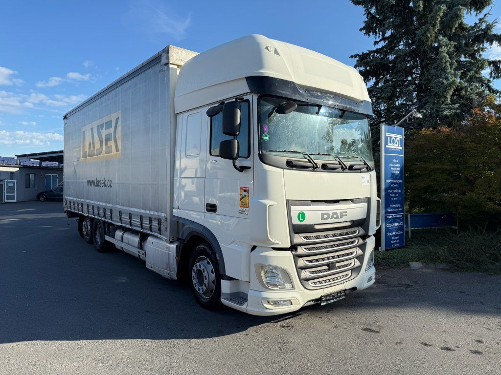 DAF XF440 EURO 6 6x2 - Tenteli kamyon: fotoğraf 2 DAF XF440 EURO 6 6x2 - Tenteli kamyon: fotoğraf 2