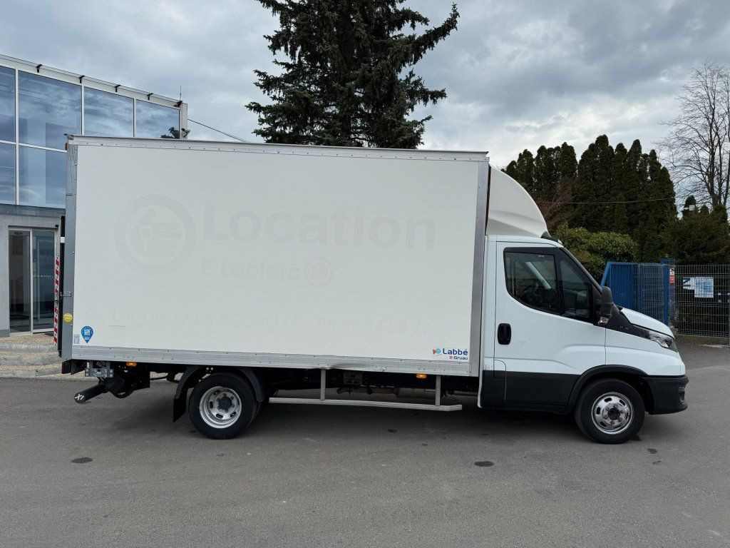 Iveco 35C16 Daily 3,0l - Kapalı kasa kamyonet: fotoğraf 2 Iveco 35C16 Daily 3,0l - Kapalı kasa kamyonet: fotoğraf 2