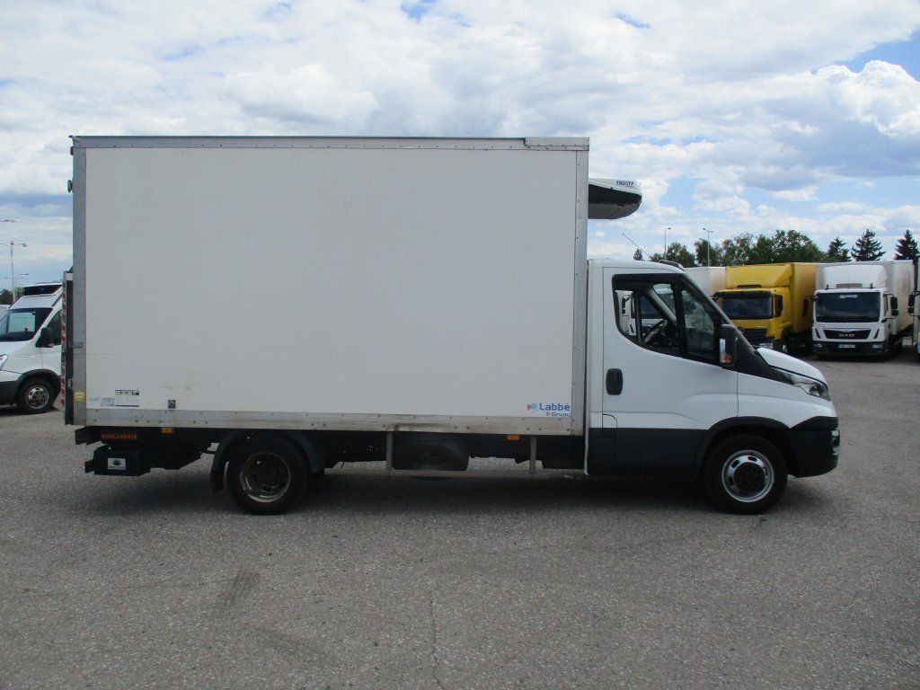 Iveco Daily 35C16 Dhollandia - Frigorifik kamyonet: fotoğraf 4 Iveco Daily 35C16 Dhollandia - Frigorifik kamyonet: fotoğraf 4