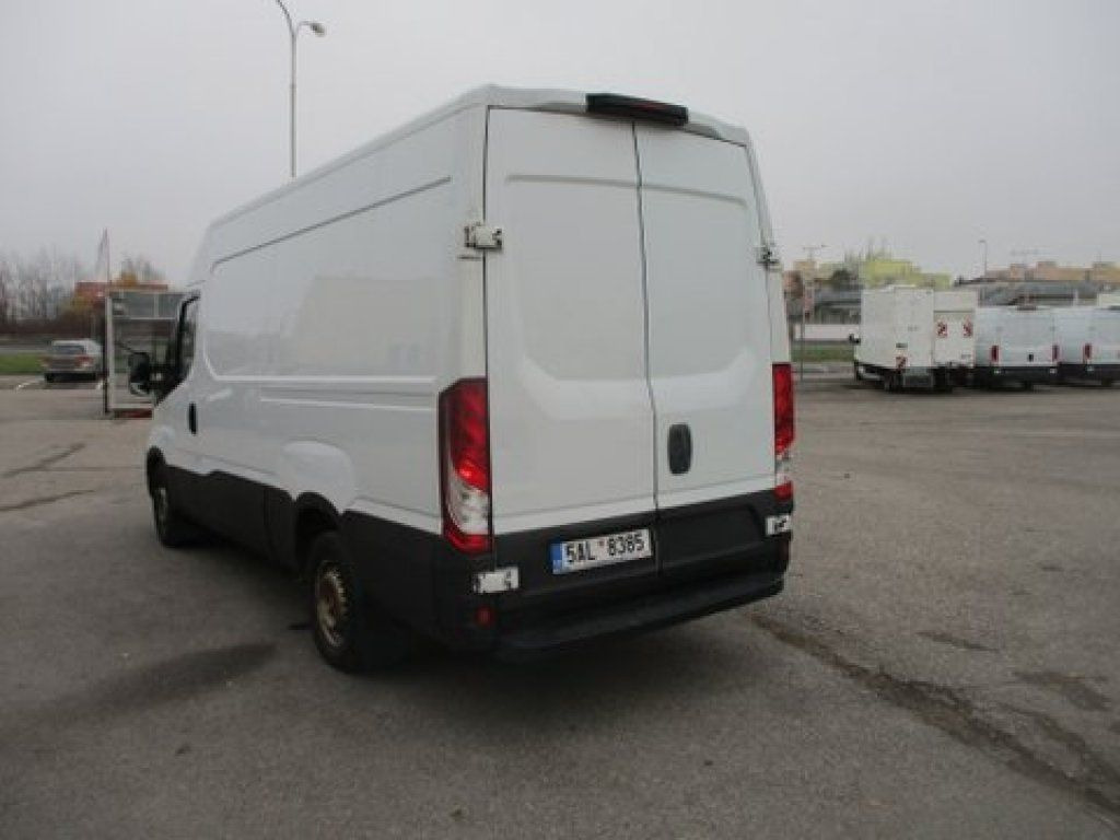 Iveco Daily 35S15V - Panelvan: fotoğraf 2 Iveco Daily 35S15V - Panelvan: fotoğraf 2