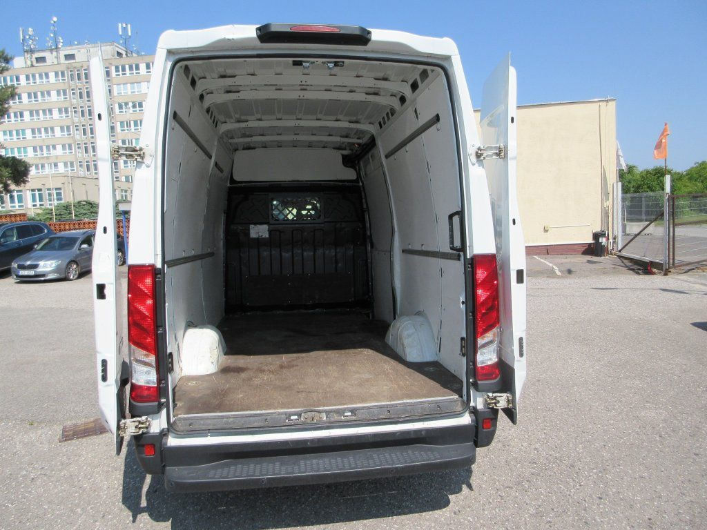 Iveco Daily 35S16 - Panelvan: fotoğraf 4 Iveco Daily 35S16 - Panelvan: fotoğraf 4