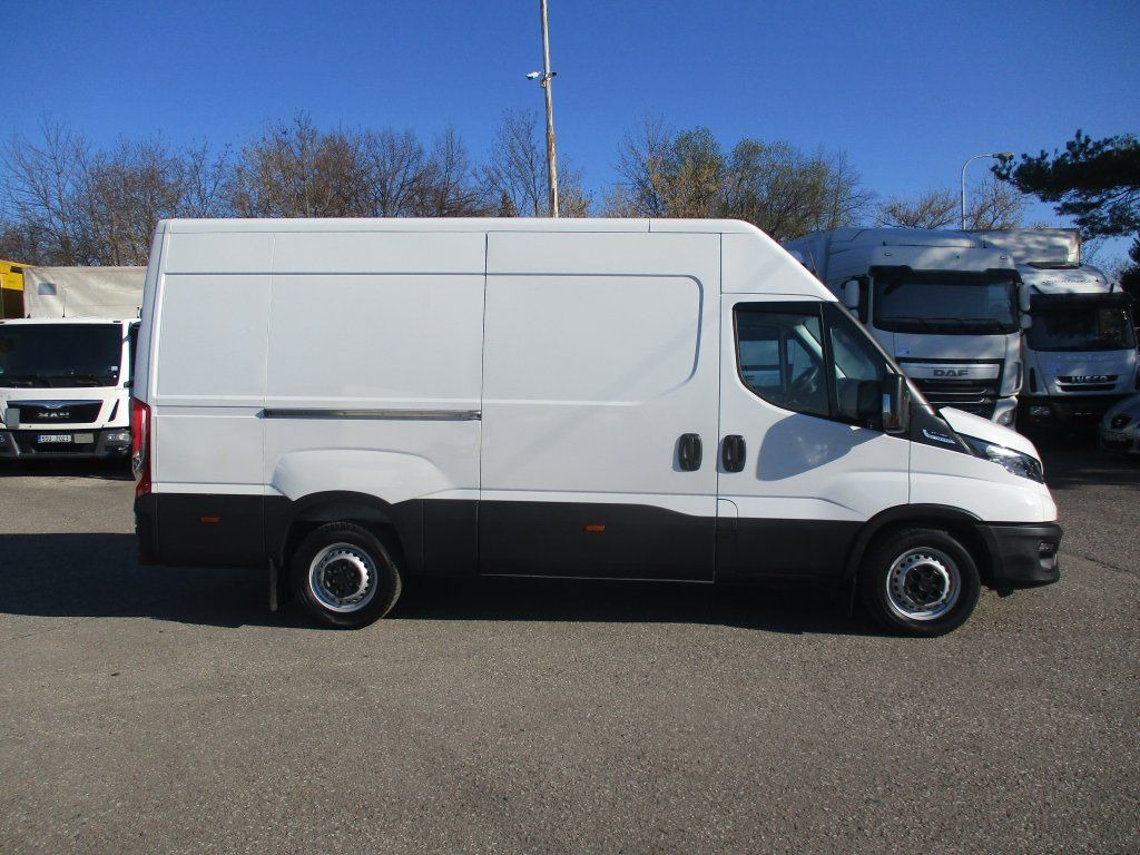 Iveco Daily 35S16 - Panelvan: fotoğraf 3 Iveco Daily 35S16 - Panelvan: fotoğraf 3