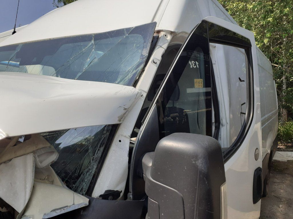 Iveco Daily 35S16 maxi Damaged - Panelvan: fotoğraf 5 Iveco Daily 35S16 maxi Damaged - Panelvan: fotoğraf 5