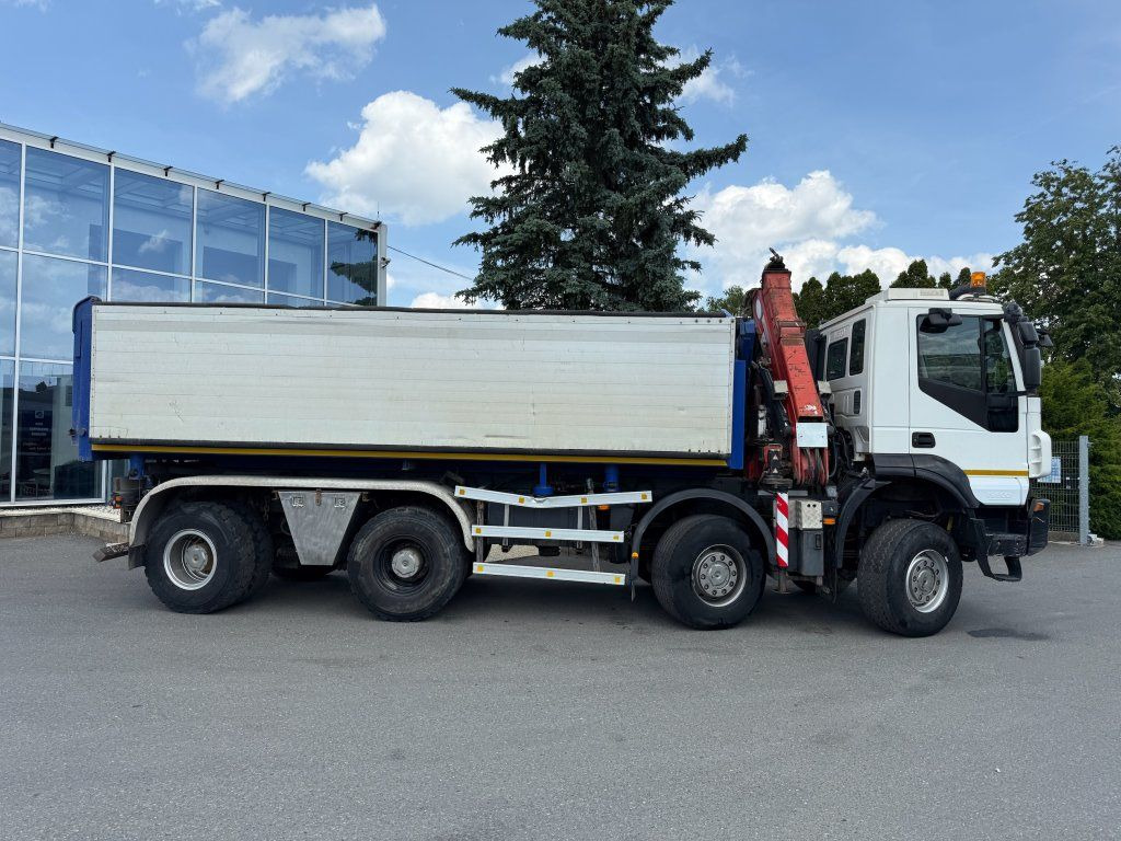 Iveco Trakker AD410 T45 8x8 + HMF 1643 Z2 - Damperli kamyon: fotoğraf 3 Iveco Trakker AD410 T45 8x8 + HMF 1643 Z2 - Damperli kamyon: fotoğraf 3