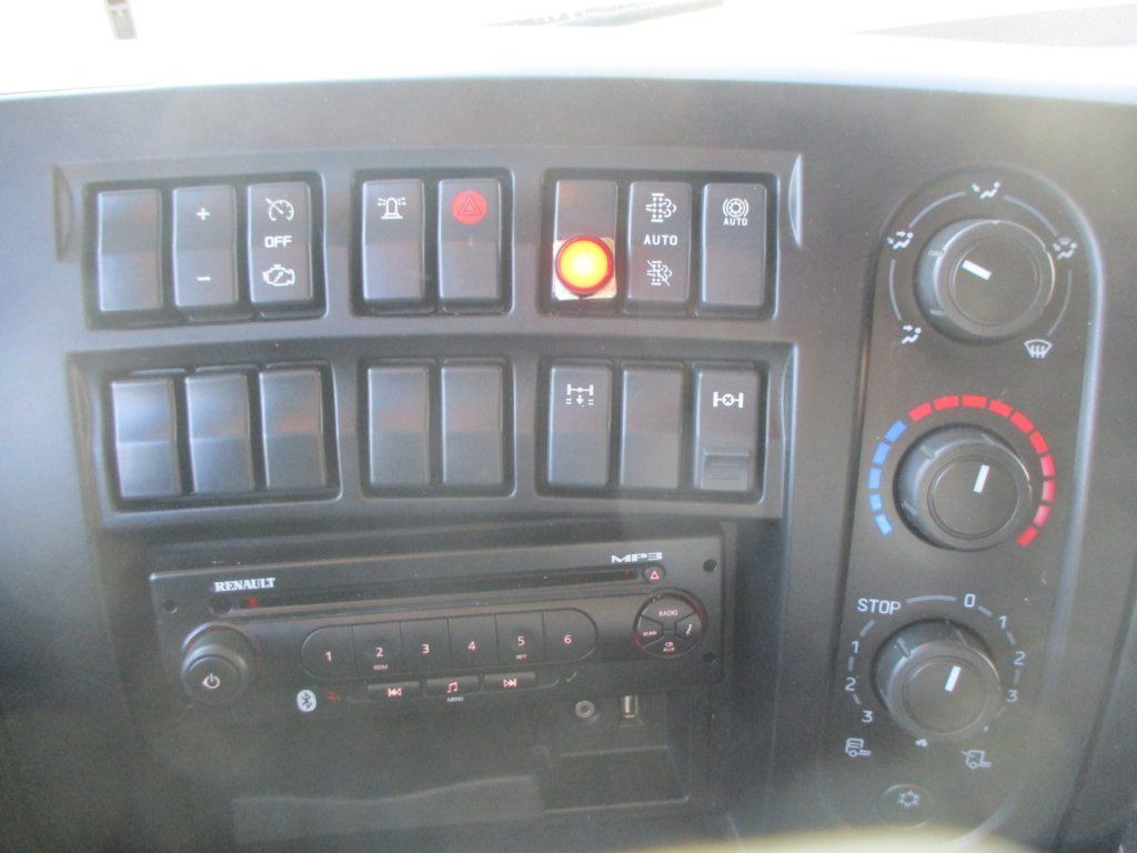 Sal/ Açık kasa kamyon Renault D 16: fotoğraf 17
