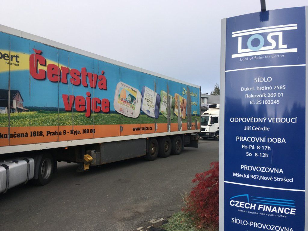 Schmitz Cargobull SKO24 Carrier - Kapalı karoser dorse: fotoğraf 5 Schmitz Cargobull SKO24 Carrier - Kapalı karoser dorse: fotoğraf 5