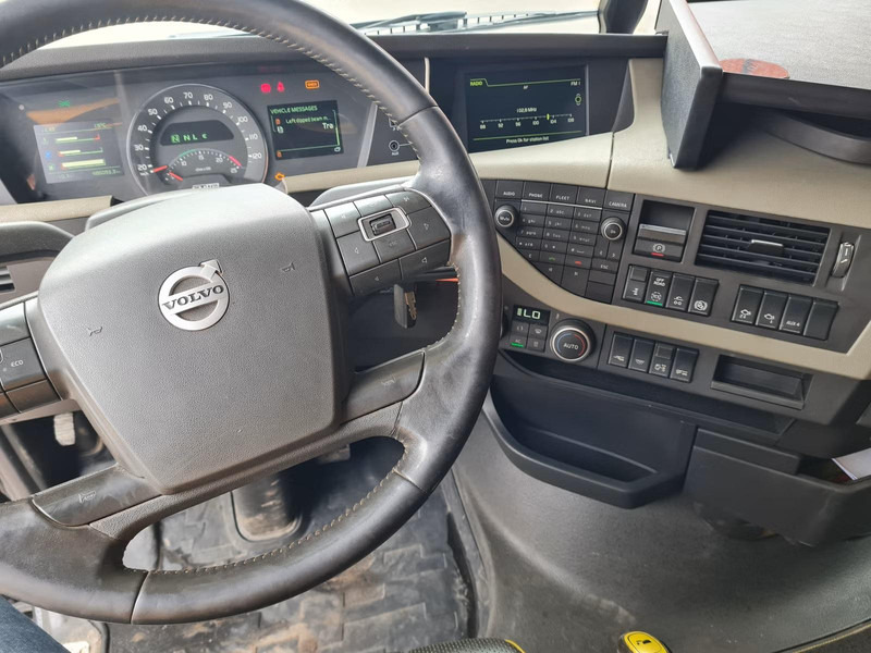 Volvo FH16 750 | 6x4 | ADR | 100 TON | ADR EXll, EXlll, AT | RETARDER | 100 TON VOLVO + VANG - Çekici: fotoğraf 5 Volvo FH16 750 | 6x4 | ADR | 100 TON | ADR EXll, EXlll, AT | RETARDER | 100 TON VOLVO + VANG - Çekici: fotoğraf 5