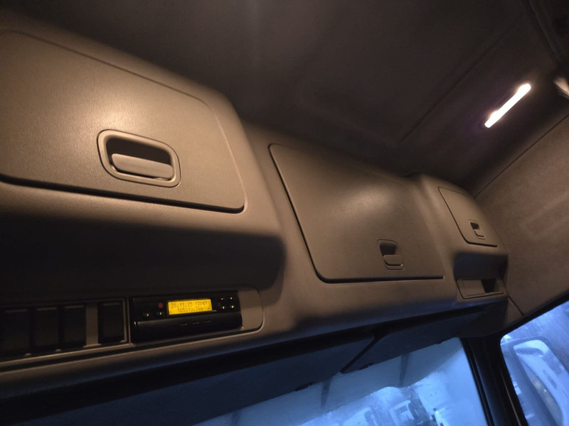 Volvo FH12 460 - Voith - Çekici: fotoğraf 5 Volvo FH12 460 - Voith - Çekici: fotoğraf 5