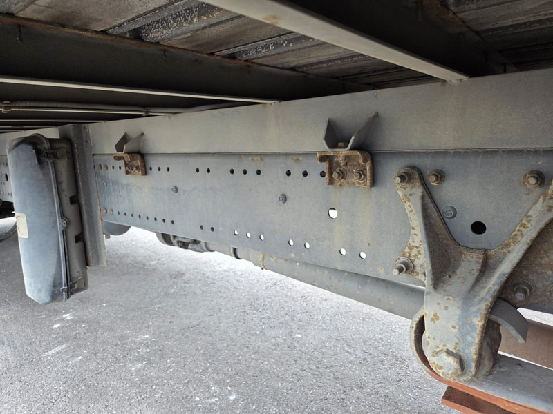 Mercedes-Benz Axor 1829 - full steel/lames - Tenteli kamyon: fotoğraf 3 Mercedes-Benz Axor 1829 - full steel/lames - Tenteli kamyon: fotoğraf 3