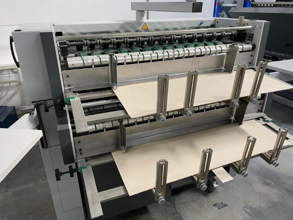 High Capacity Package Delivery Heidelberg Steel Twinstacker TSH-100 - Katlama makinesi: fotoğraf 4 High Capacity Package Delivery Heidelberg Steel Twinstacker TSH-100 - Katlama makinesi: fotoğraf 4