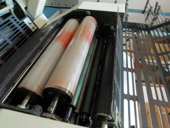 Ryobi 985 CF two-color continuous printing machine - Ofset baskı makinesi: fotoğraf 4 Ryobi 985 CF two-color continuous printing machine - Ofset baskı makinesi: fotoğraf 4