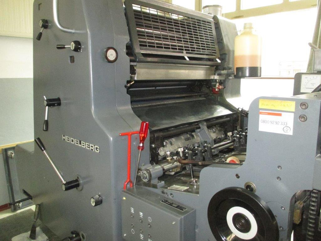 Single-Color Heidelberger M-Offset printing machine with cito system for perforation and creasing - Ofset baskı makinesi: fotoğraf 1 Single-Color Heidelberger M-Offset printing machine with cito system for perforation and creasing - Ofset baskı makinesi: fotoğraf 1