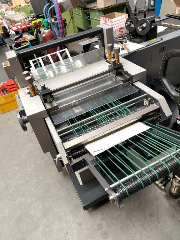 Mobile press with shingle delivery Horizon PST-40 - Katlama makinesi: fotoğraf 2 Mobile press with shingle delivery Horizon PST-40 - Katlama makinesi: fotoğraf 2