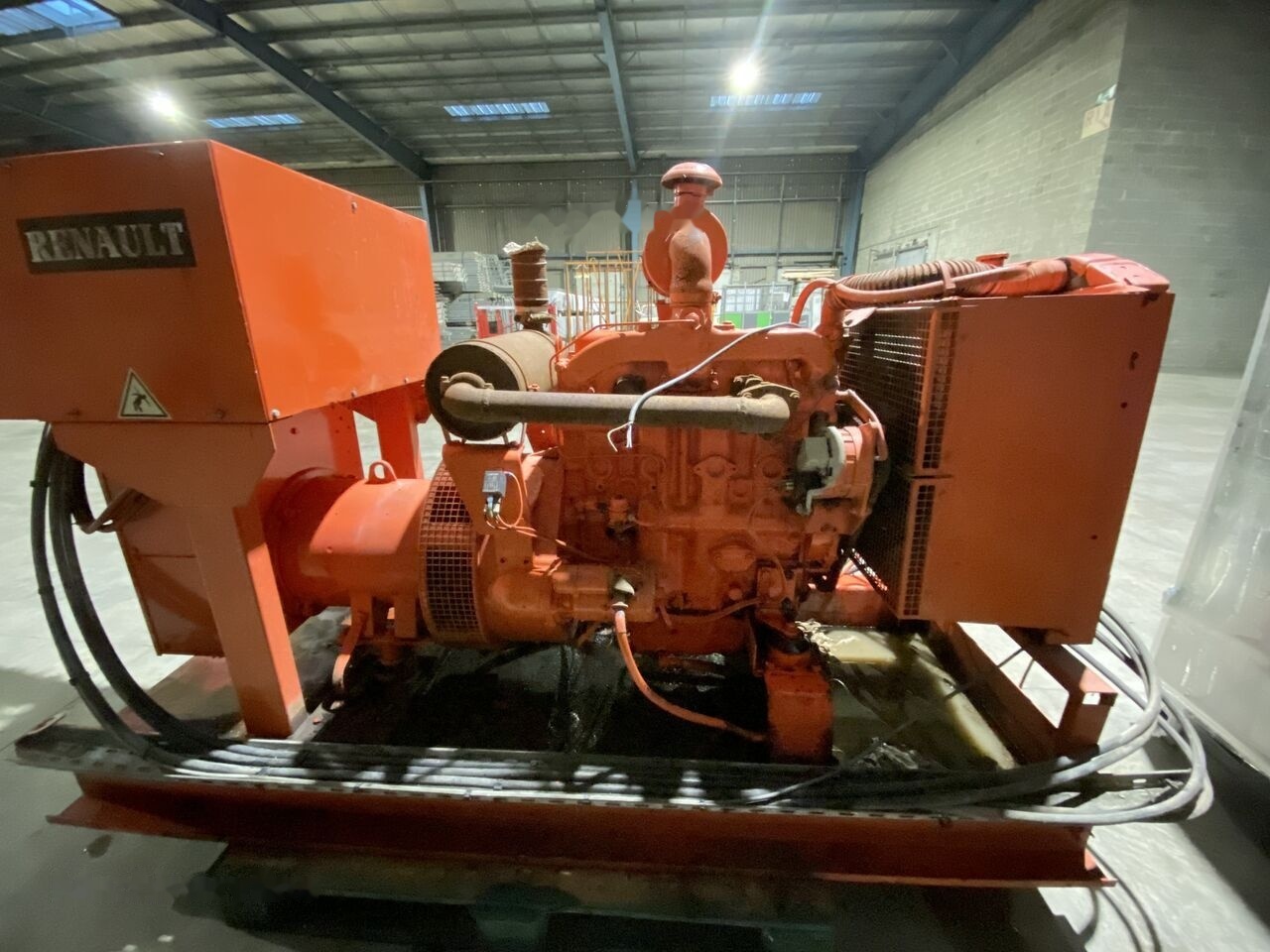 Perkins 50 kVa - Elektrikli jeneratör: fotoğraf 4 Perkins 50 kVa - Elektrikli jeneratör: fotoğraf 4