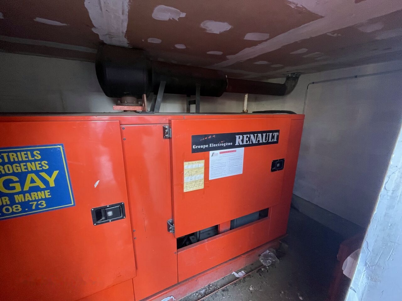 Renault 220 kVa - Elektrikli jeneratör: fotoğraf 1 Renault 220 kVa - Elektrikli jeneratör: fotoğraf 1