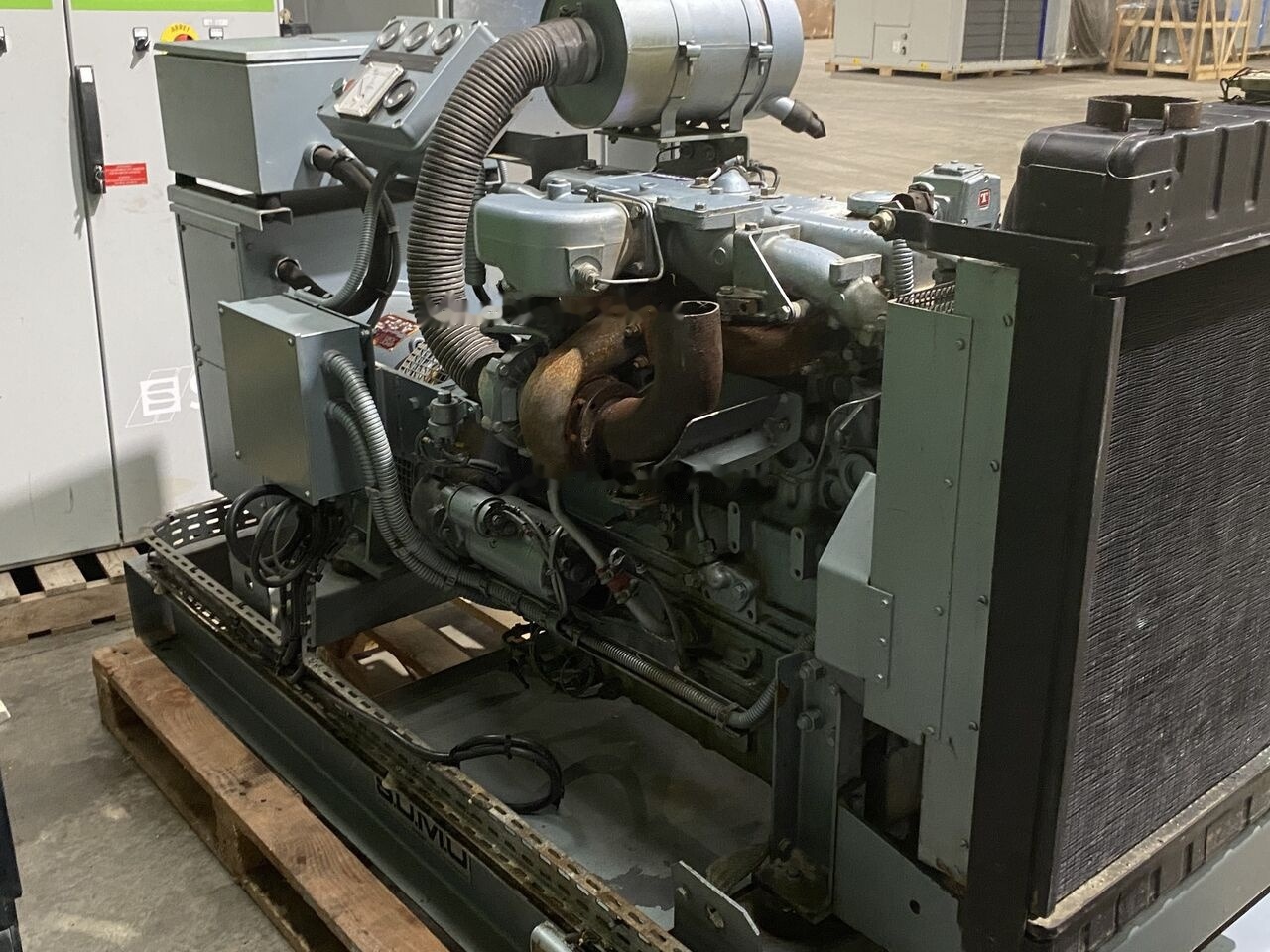 SDMO 70 kVa Perkins diesel - Elektrikli jeneratör: fotoğraf 5 SDMO 70 kVa Perkins diesel - Elektrikli jeneratör: fotoğraf 5