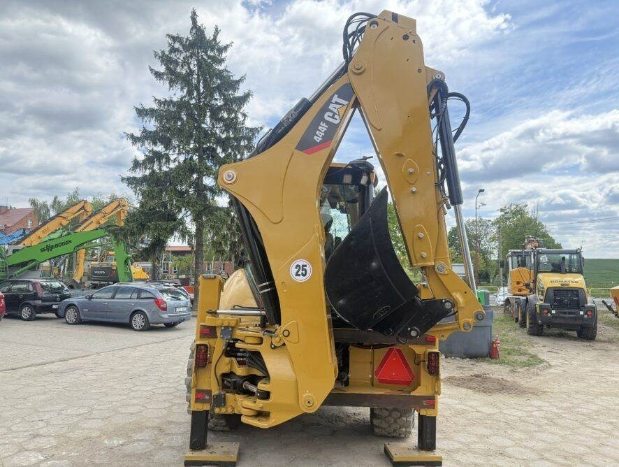 CAT 444F - Iş makinesi: fotoğraf 4 CAT 444F - Iş makinesi: fotoğraf 4